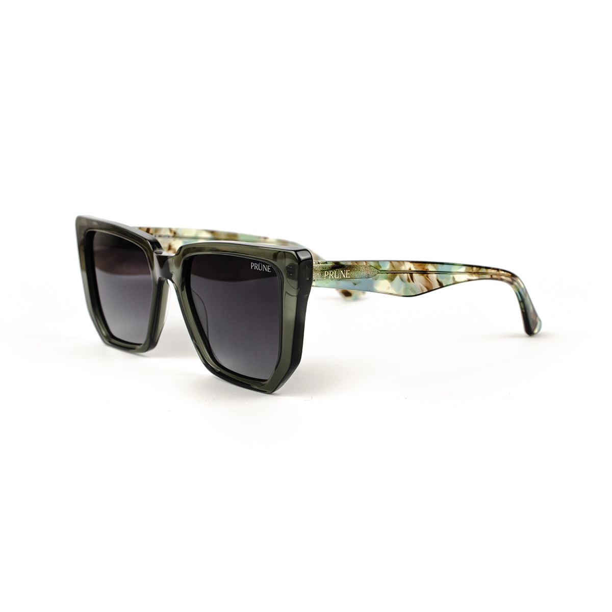 Prune Evelina C03