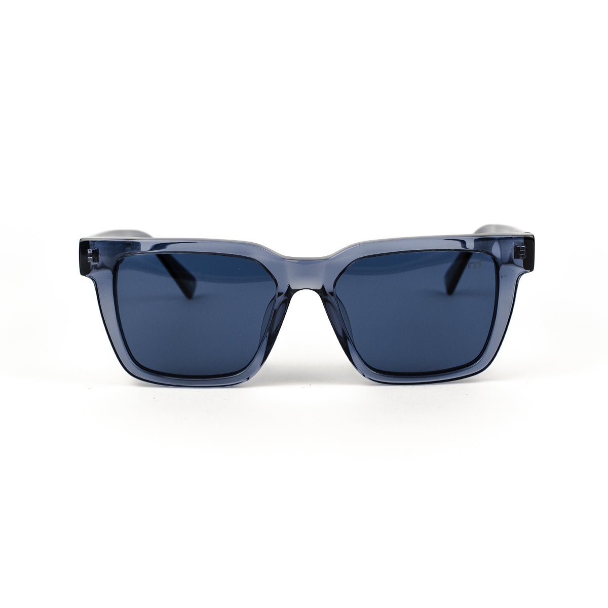 Mistral Sisu C02